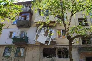 "Біля двору відстрілялись та поїхали": у мережі повідомляють про "приліт" у Лисичанську