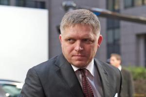 Прем'єр-міністр Словаччини Роберт Фіцо висловився про замах на Трампа: "Сценарій під копірку"