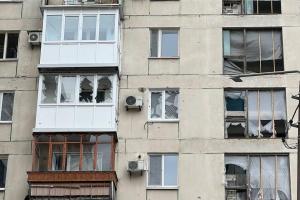 Окупанти в Лисичанську "готують" багатоповерхівки до зими - фото