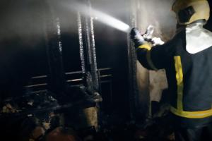 В многоэтажке оккупированного Рубежного произошел пожар: погиб мужчина