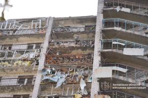 Кількість постраждалих внаслідок російського удару по Запоріжжю зросла: що відомо