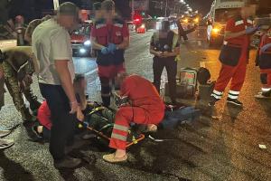 У Києві водій збив військовослужбовців на блокпосту: подробиці ДТП