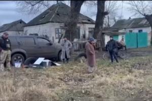 Полицейские Луганщины привезли помощь в освобожденные села