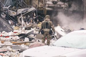 У Дніпрі зросла кількість загиблих внаслідок ракетної атаки російських терористів