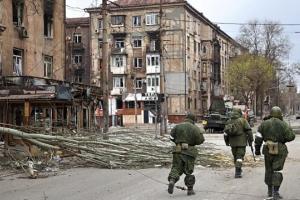 "Успешное применение тайного оружия": В Мариуполе ликвидировано 17 российских оккупантов