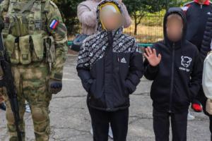 "Дома для молодежи": Оккупанты создают заведения для "промывки мозгов" украинским детям