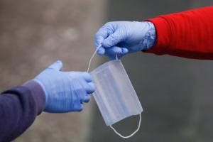 "Захворюваність на COVID - 19 зростає у багатьох країнах": у ВООЗ закликали відновити карантинні заходи 
