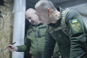 "Утримати займані позиції й відновити положення там, де ми відійшли", - Сирський