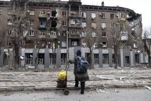 "Вот и все восстановление": В сети обнародовали количество ордеров на жилье от оккупантов в Мариуполе