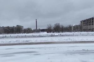 "Горячие подачки от оккупантов в разрушенном городе": В сети появились свежие кадры из оккупированного Северодонецка