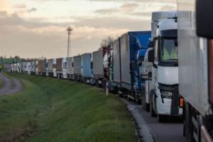 Блокада шести пунктов пропуска: подробнее о ситуации на границе с Польшей
