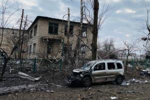 Росіяни вдарили ракетами С-300 по Покровську: є поранені, в місті багато руйнувань - фото, відео