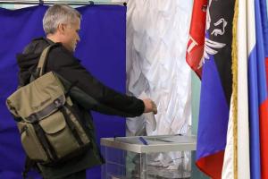 "Волевиявлення у під'їзді": У мережі розсекретили місце однієї з "виборчих дільниць" Сєвєродонецька 