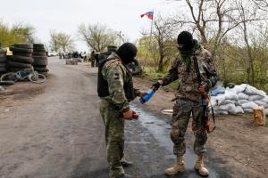 На блокпосту между Северодонецком и Новоайдаром оккупанты активизировали выдачу повесток: подробности