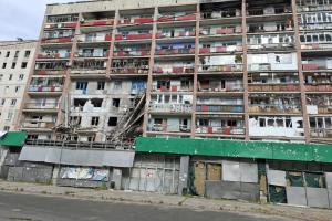 Фонтани замість відбудови: Як окупанти показово ігнорують потреби жителів тимчасово окупованого Сєвєродонецька