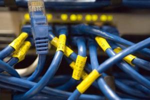 Інтернет-провайдери та мобільні оператори отримають можливість бронювати працівників для забезпечення стабільного зв'язку
