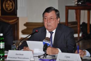 В Луганске налоговики встретились с бизнесменами