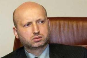Турчинов готов к переговорам по Крыму, но не допускает его аннексии