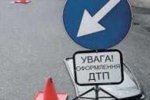 В ДТП в Луганской обл. погибли пять человек: три женщины, ребенок и 28-летний водитель