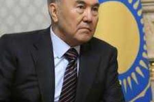 Назарбаев высказался за международное посредничество для обеспечения территориальной целостности Украины 