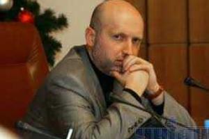 Турчинов: Мы рассматриваем вопрос о расширении полномочий регионов
