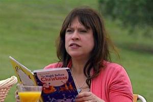 Самая болтливая женщина говорит 603 слов в минуту. Смотрите видео