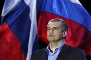 Аксенов считает, что крымскотатарского меджлиса не существует