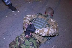 Милиция устанавливает личность мужчины, напавшего на пост ГАИ в Харькове