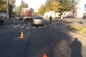 В Николаеве на "зебре" сбили 12-летнюю девочку