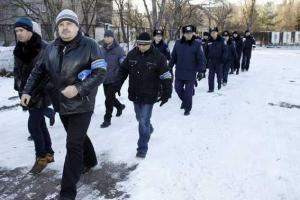 Мариуполь патрулируют около 130 добровольцев