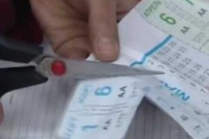 В Дебальцево огромные очереди за продуктами по талонам