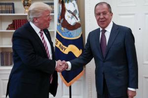 Что обсуждают Трамп и Лавров за закрытыми дверями