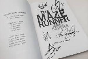 Что почитать: фэнтези и романы о любви