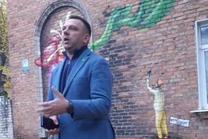 "Ученье - свет": в Северодонецке комитет ВРУ встретил утро открытием мурала 