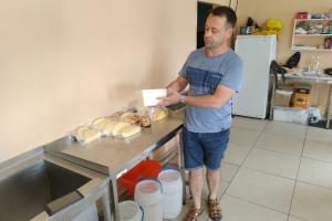 Заслужил репутацию сыровара, который делает натуральный продукт. История Эдуарда Харлана