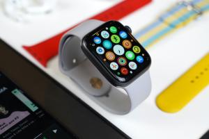 Стоит ли покупать Apple Watch