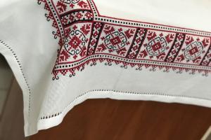 Віддзеркалення українських традицій при виборі скатертини