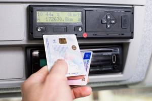 Як оптимізувати процес отримання чіп-карти водія?
