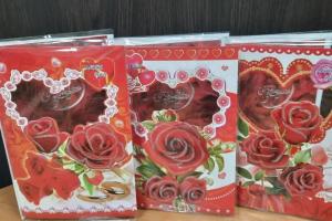 Как оригинально поздравить куму с днем рождения?