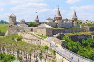 Захоплива подорож до Кам&#039;янця-Подільського з &quot;Відпочинок на всі 100&quot;