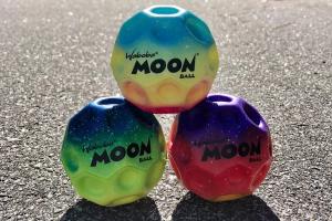 Дитячі м'ячі Moon Ball
