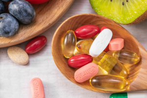 Почему одни добавки работают лучше в комплексе с витаминами