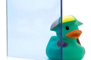 Монолітний полікарбонат