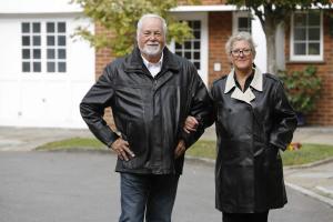 шкіряна чоловіча куртка