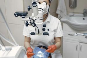 дентальні мікроскопи