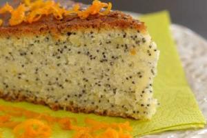 Пирог с маком и апельсиновыми корочками 