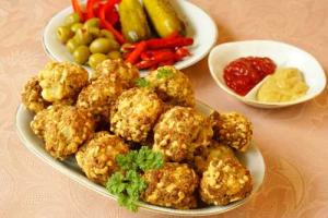 Фрикадельки из индейки с грецкими орехами 