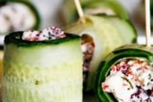 Роллы с огурцом и сыром фета