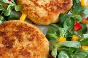 Картофельные биточки с сыром