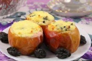 Яблоки запеченные с сыром